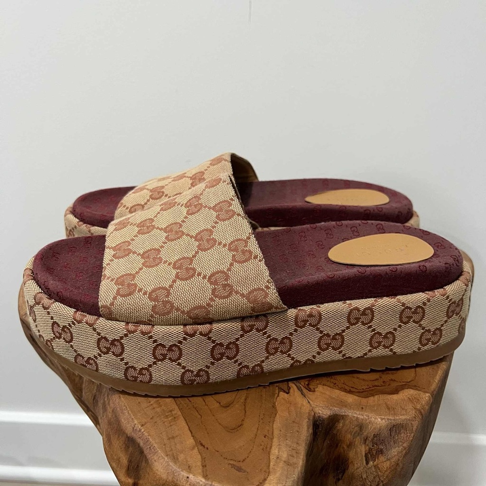 Gucci Platform GG Logo Monogram Slide Sandal US 9.5